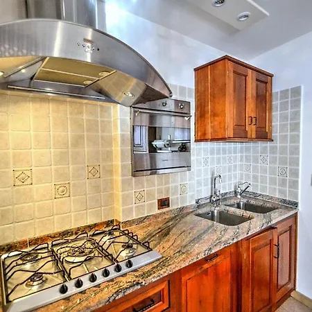 Sleeps 2 Air Con Wifi * Positano